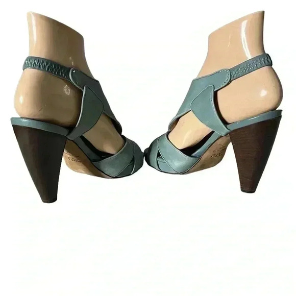 Furla Leather Open Toe Mint Green Slingback Heel Sandal Size 7 - Picture 2 of 8